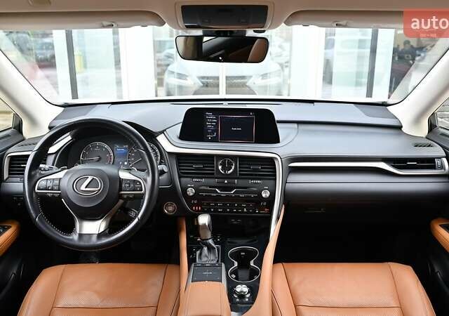 Белый Лексус РХ, объемом двигателя 2 л и пробегом 107 тыс. км за 41069 $, фото 7 на Automoto.ua