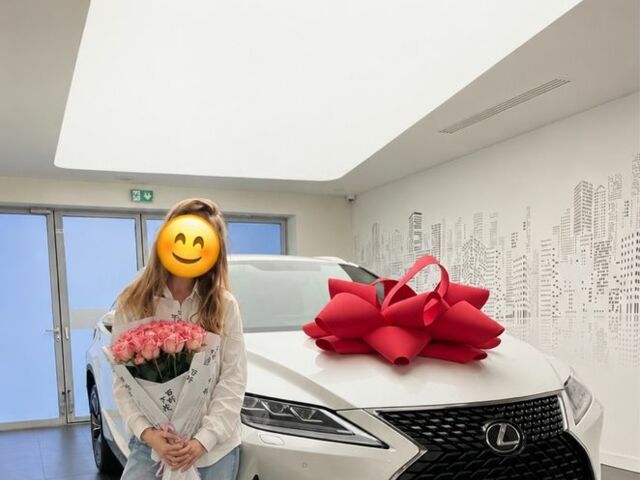 Білий Лексус РХ, об'ємом двигуна 3.5 л та пробігом 36 тис. км за 61000 $, фото 7 на Automoto.ua