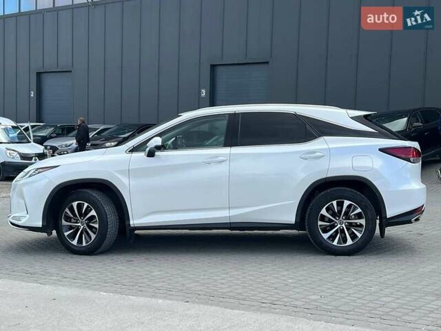 Лексус РХ 2021 в Львове на Automoto.ua Белый Лексус РХ, объемом двигателя 2 л и пробегом 104 тыс. км за 42290 $, фото 2 на Automoto.ua