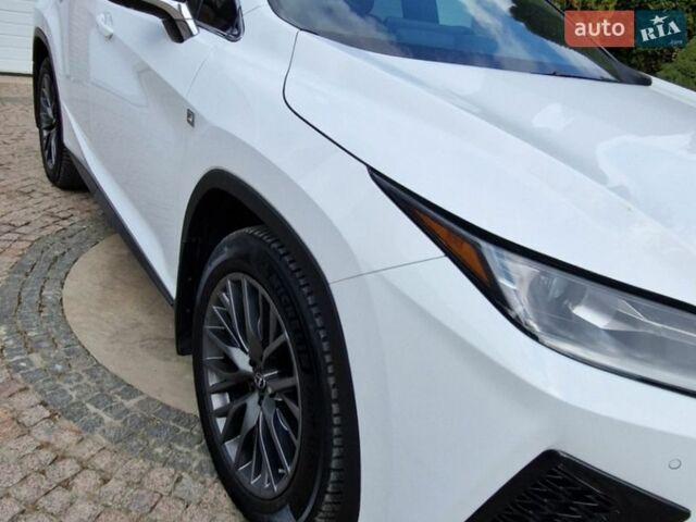 Белый Лексус РХ, объемом двигателя 3.46 л и пробегом 142 тыс. км за 52500 $, фото 22 на Automoto.ua