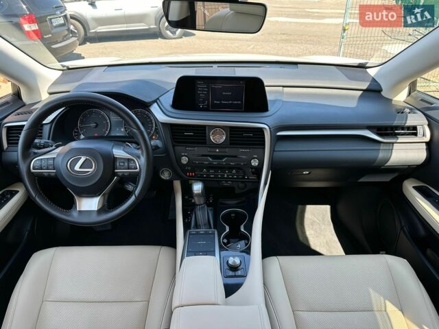 Білий Лексус РХ, об'ємом двигуна 2 л та пробігом 26 тис. км за 49500 $, фото 18 на Automoto.ua