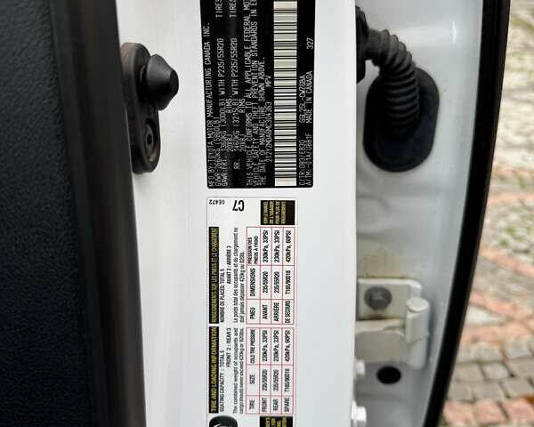 Белый Лексус РХ, объемом двигателя 3.46 л и пробегом 1 тыс. км за 65000 $, фото 26 на Automoto.ua