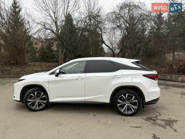 Белый Лексус РХ, объемом двигателя 2 л и пробегом 47 тыс. км за 53000 $, фото 3 на Automoto.ua