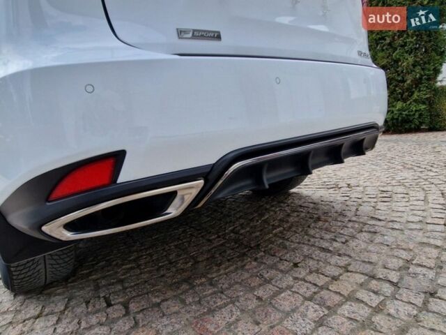 Белый Лексус РХ, объемом двигателя 3.46 л и пробегом 142 тыс. км за 52500 $, фото 25 на Automoto.ua