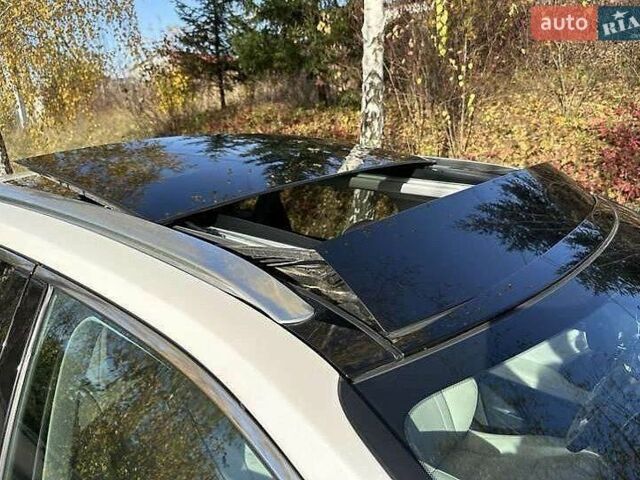 Білий Лексус РХ, об'ємом двигуна 3.46 л та пробігом 55 тис. км за 42000 $, фото 34 на Automoto.ua