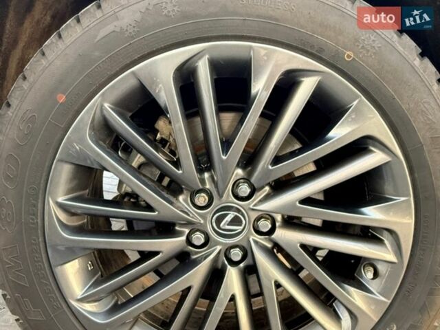Белый Лексус РХ, объемом двигателя 3.46 л и пробегом 110 тыс. км за 59999 $, фото 22 на Automoto.ua