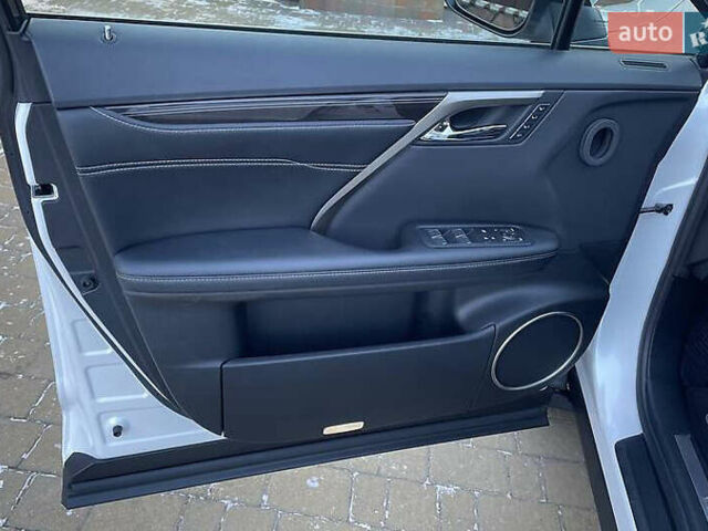 Білий Лексус РХ, об'ємом двигуна 3.5 л та пробігом 53 тис. км за 53300 $, фото 7 на Automoto.ua