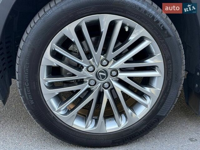 Белый Лексус РХ, объемом двигателя 3.5 л и пробегом 60 тыс. км за 55500 $, фото 36 на Automoto.ua