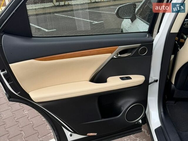 Белый Лексус РХ, объемом двигателя 3.46 л и пробегом 79 тыс. км за 42999 $, фото 14 на Automoto.ua