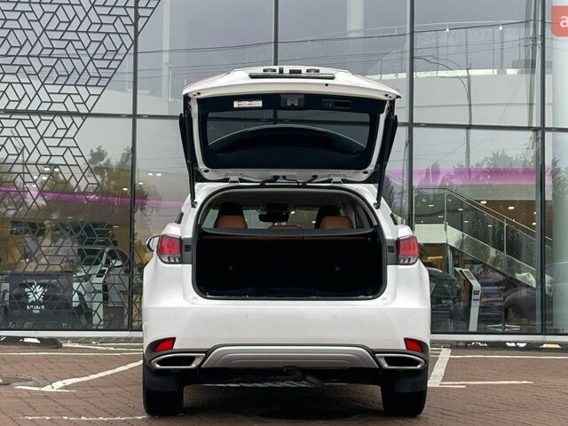 Білий Лексус РХ, об'ємом двигуна 2 л та пробігом 90 тис. км за 38845 $, фото 9 на Automoto.ua
