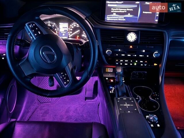 Белый Лексус РХ, объемом двигателя 3.46 л и пробегом 36 тыс. км за 61000 $, фото 3 на Automoto.ua