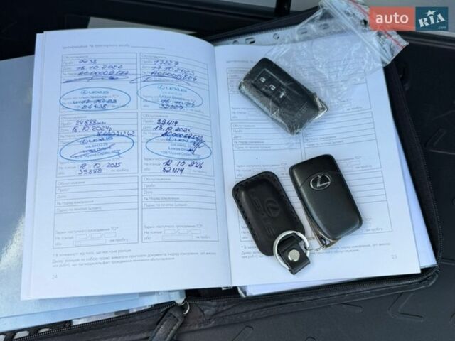 Белый Лексус РХ, объемом двигателя 2 л и пробегом 44 тыс. км за 51000 $, фото 7 на Automoto.ua