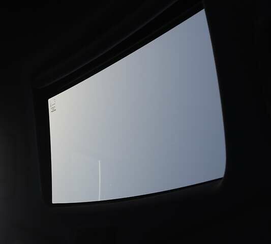 Белый Лексус РХ, объемом двигателя 3.46 л и пробегом 146 тыс. км за 53500 $, фото 12 на Automoto.ua