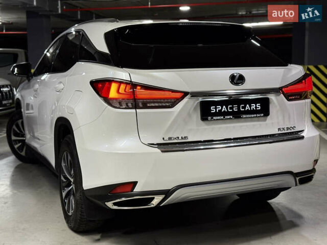 Білий Лексус РХ, об'ємом двигуна 2 л та пробігом 69 тис. км за 45700 $, фото 10 на Automoto.ua