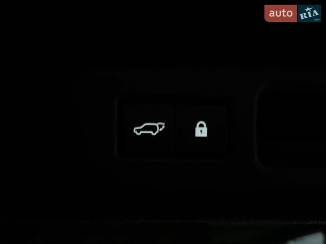 Белый Лексус РХ, объемом двигателя 3.46 л и пробегом 61 тыс. км за 57500 $, фото 32 на Automoto.ua