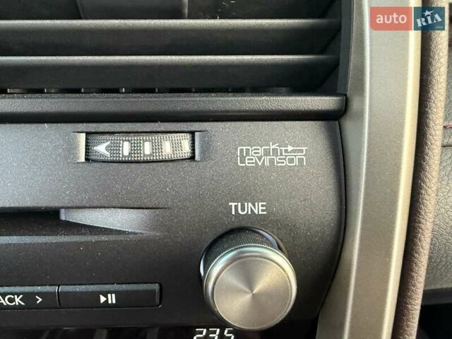 Білий Лексус РХ, об'ємом двигуна 3.5 л та пробігом 125 тис. км за 51800 $, фото 65 на Automoto.ua