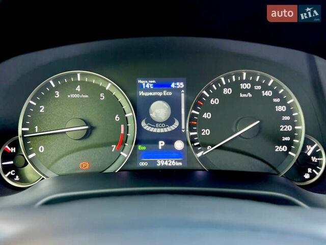 Белый Лексус РХ, объемом двигателя 3.46 л и пробегом 49 тыс. км за 57500 $, фото 45 на Automoto.ua