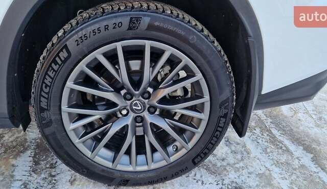 Білий Лексус РХ, об'ємом двигуна 3.46 л та пробігом 137 тис. км за 54000 $, фото 13 на Automoto.ua