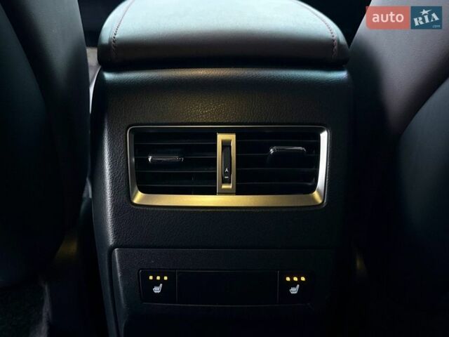 Белый Лексус РХ, объемом двигателя 3.46 л и пробегом 61 тыс. км за 57500 $, фото 44 на Automoto.ua