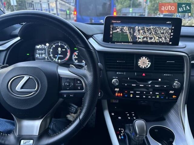 Лексус РХ 2021 в Киеве на Automoto.ua Белый Лексус РХ, объемом двигателя 3.46 л и пробегом 32 тыс. км за 56000 $, фото 11 на Automoto.ua