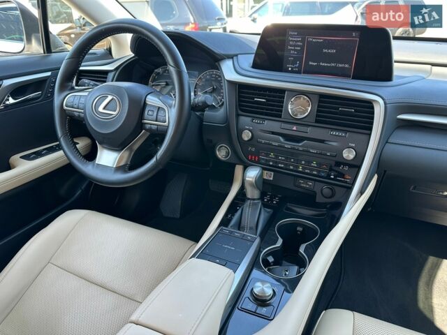 Білий Лексус РХ, об'ємом двигуна 2 л та пробігом 26 тис. км за 49500 $, фото 30 на Automoto.ua