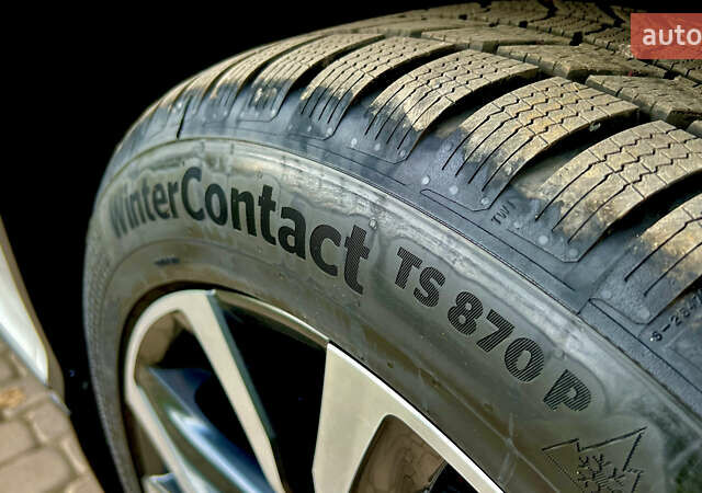 Белый Лексус РХ, объемом двигателя 3.46 л и пробегом 49 тыс. км за 57500 $, фото 22 на Automoto.ua