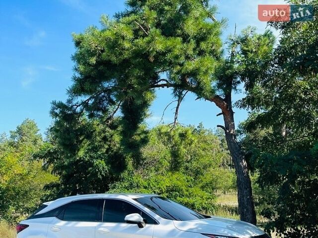 Белый Лексус РХ, объемом двигателя 3.46 л и пробегом 36 тыс. км за 61000 $, фото 12 на Automoto.ua
