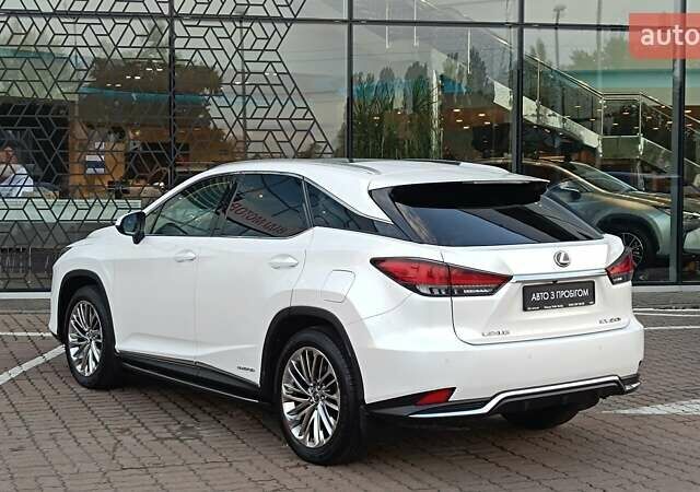 Лексус РХ 2021 у Києві на Automoto.ua Білий Лексус РХ, об'ємом двигуна 3.5 л та пробігом 54 тис. км за 58837 $, фото 1 на Automoto.ua