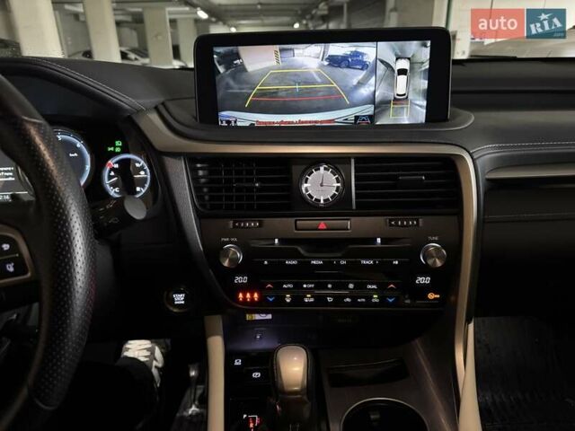 Лексус РХ 2021 в Киеве на Automoto.ua Белый Лексус РХ, объемом двигателя 3.46 л и пробегом 32 тыс. км за 56000 $, фото 19 на Automoto.ua