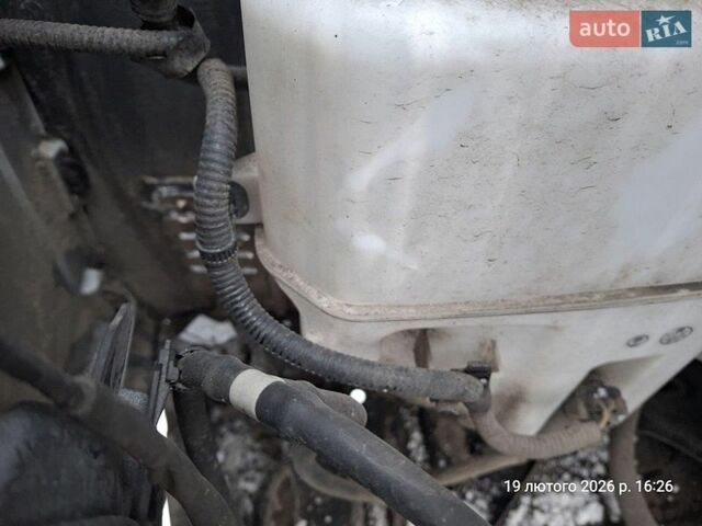 Белый Лексус РХ, объемом двигателя 2 л и пробегом 85 тыс. км за 24434 $, фото 59 на Automoto.ua