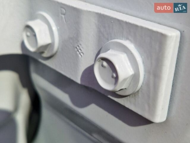 Белый Лексус РХ, объемом двигателя 3.46 л и пробегом 142 тыс. км за 52500 $, фото 45 на Automoto.ua