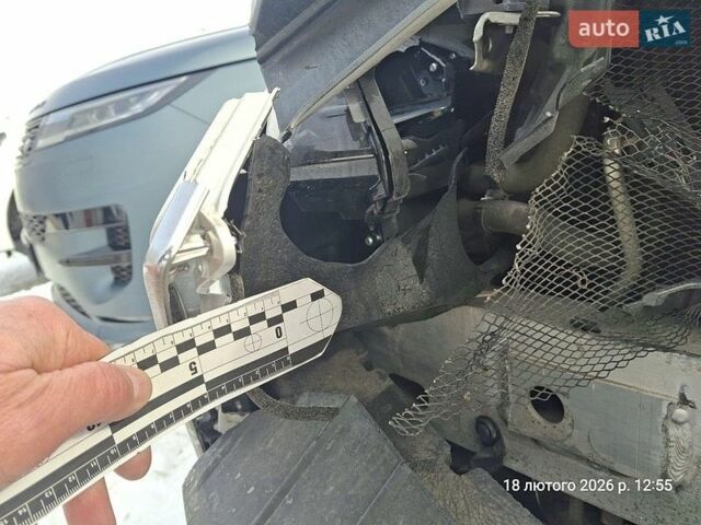 Белый Лексус РХ, объемом двигателя 2 л и пробегом 85 тыс. км за 24434 $, фото 26 на Automoto.ua