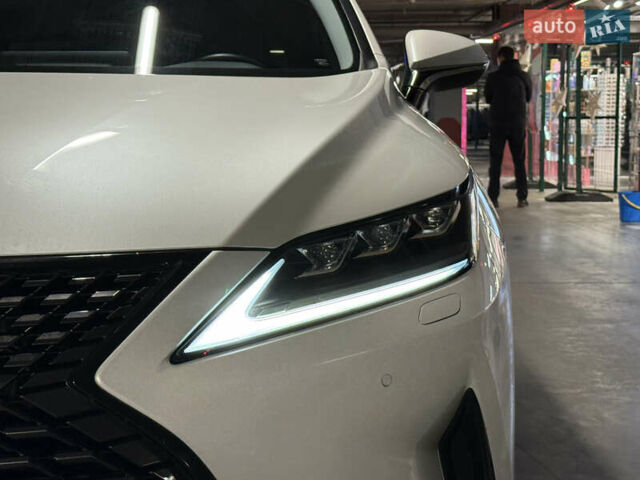 Белый Лексус РХ, объемом двигателя 3.46 л и пробегом 28 тыс. км за 53900 $, фото 24 на Automoto.ua