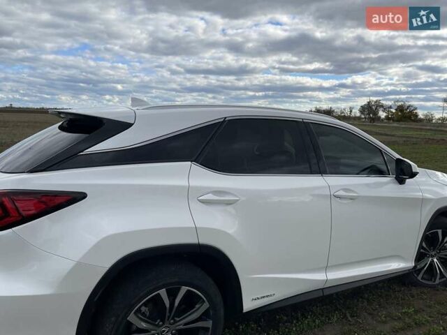 Белый Лексус РХ, объемом двигателя 3.5 л и пробегом 28 тыс. км за 56000 $, фото 35 на Automoto.ua