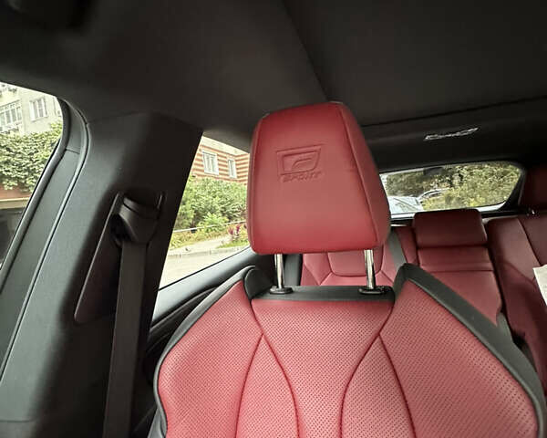 Білий Лексус РХ, об'ємом двигуна 2.4 л та пробігом 53 тис. км за 63500 $, фото 8 на Automoto.ua