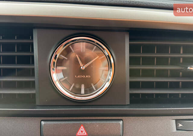 Білий Лексус РХ, об'ємом двигуна 3.46 л та пробігом 42 тис. км за 56000 $, фото 42 на Automoto.ua