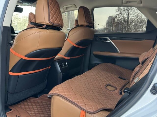 Белый Лексус РХ, объемом двигателя 2 л и пробегом 43 тыс. км за 53200 $, фото 9 на Automoto.ua