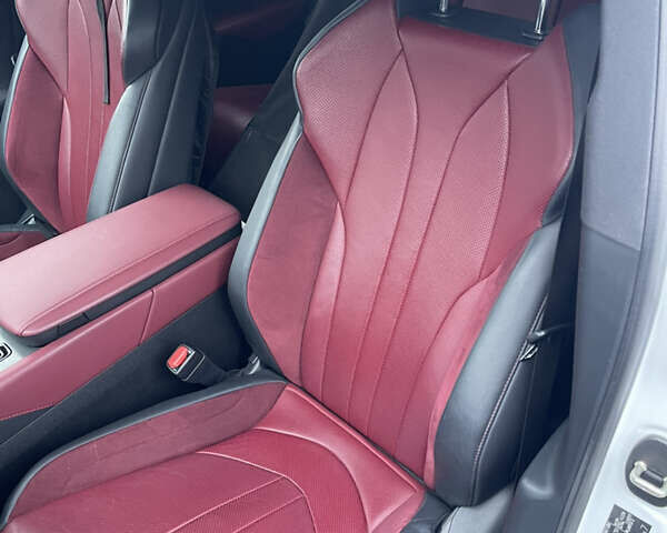 Білий Лексус РХ, об'ємом двигуна 2.39 л та пробігом 51 тис. км за 69700 $, фото 24 на Automoto.ua