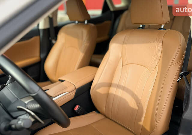 Білий Лексус РХ, об'ємом двигуна 3.46 л та пробігом 42 тис. км за 56000 $, фото 39 на Automoto.ua