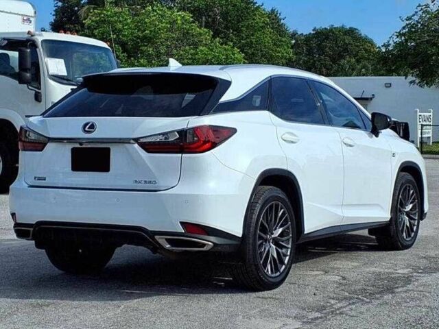 Белый Лексус РХ, объемом двигателя 3.5 л и пробегом 28 тыс. км за 20100 $, фото 2 на Automoto.ua