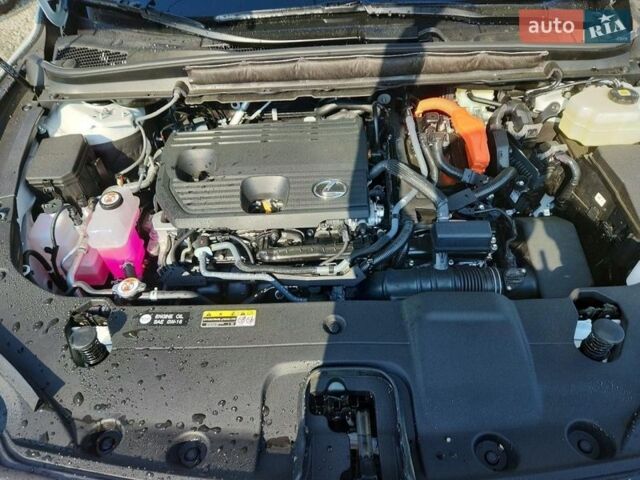 Білий Лексус РХ, об'ємом двигуна 2.5 л та пробігом 1 тис. км за 45000 $, фото 11 на Automoto.ua