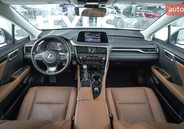 Білий Лексус РХ, об'ємом двигуна 2 л та пробігом 33 тис. км за 48299 $, фото 7 на Automoto.ua