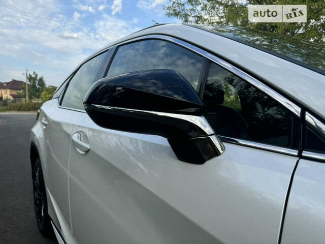 Белый Лексус РХ, объемом двигателя 2 л и пробегом 6 тыс. км за 57500 $, фото 21 на Automoto.ua