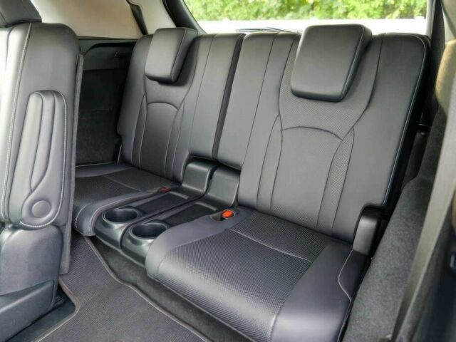 Лексус РХ 2022 в Львове на Automoto.ua Белый Лексус РХ, объемом двигателя 3.5 л и пробегом 18 тыс. км за 51400 $, фото 11 на Automoto.ua