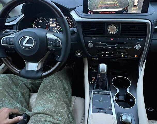 Белый Лексус РХ, объемом двигателя 3.5 л и пробегом 35 тыс. км за 45200 $, фото 10 на Automoto.ua