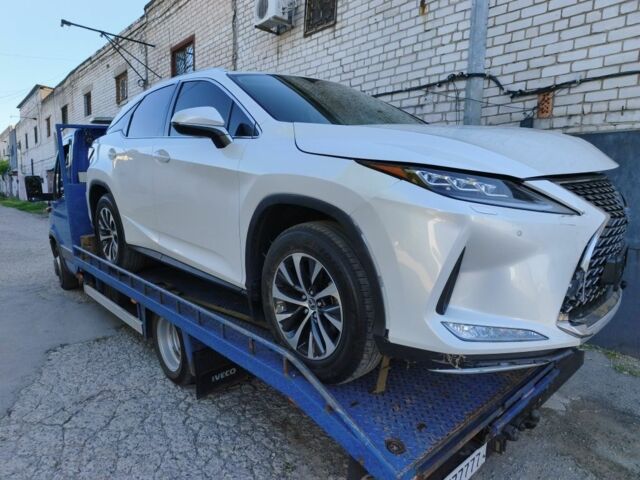 Білий Лексус РХ, об'ємом двигуна 2 л та пробігом 30 тис. км за 315000 $, фото 6 на Automoto.ua