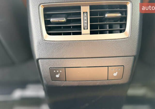 Білий Лексус РХ, об'ємом двигуна 3.46 л та пробігом 42 тис. км за 56000 $, фото 27 на Automoto.ua