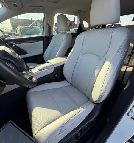 Білий Лексус РХ, об'ємом двигуна 3.5 л та пробігом 41 тис. км за 46500 $, фото 23 на Automoto.ua