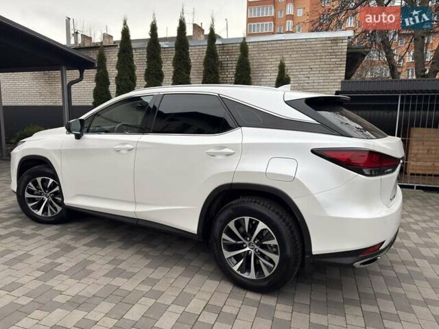 Белый Лексус РХ, объемом двигателя 2 л и пробегом 5 тыс. км за 52500 $, фото 7 на Automoto.ua