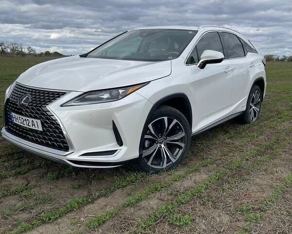 Белый Лексус РХ, объемом двигателя 3.5 л и пробегом 28 тыс. км за 56000 $, фото 42 на Automoto.ua